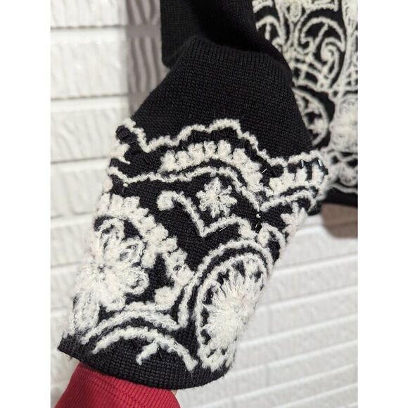 Susan Bristol Women's Black Long-Sleeve Hand Embroidery Beaded Pattern Sweater S - Picture 5 of 8